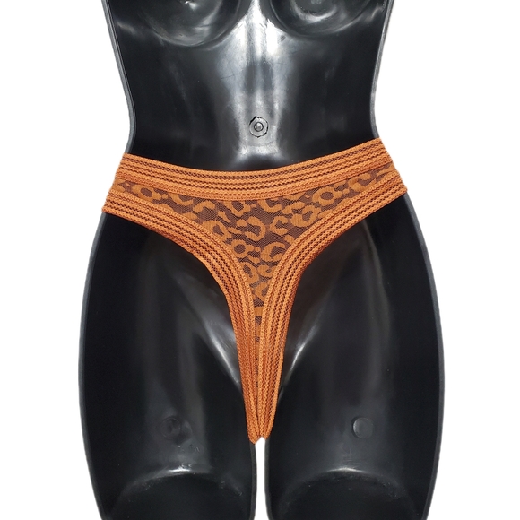 "Demi" Frederick's Of Hollywood Lace Bonbay Brown Thong Size 1X - Picture 3 of 9